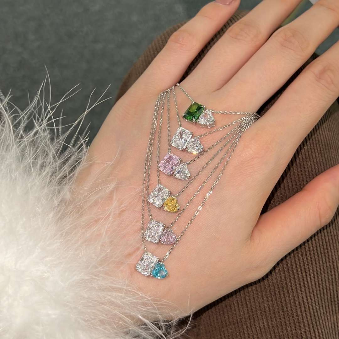 [Amore Jewelry]Dazzling Square & Heart Shape Necklace