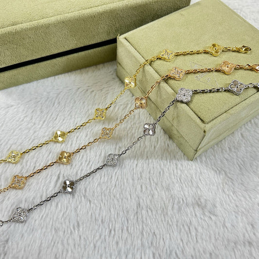 [Opulent Aurora]CLOVER 6 MOTIF DIAMOND LASER BRACELET