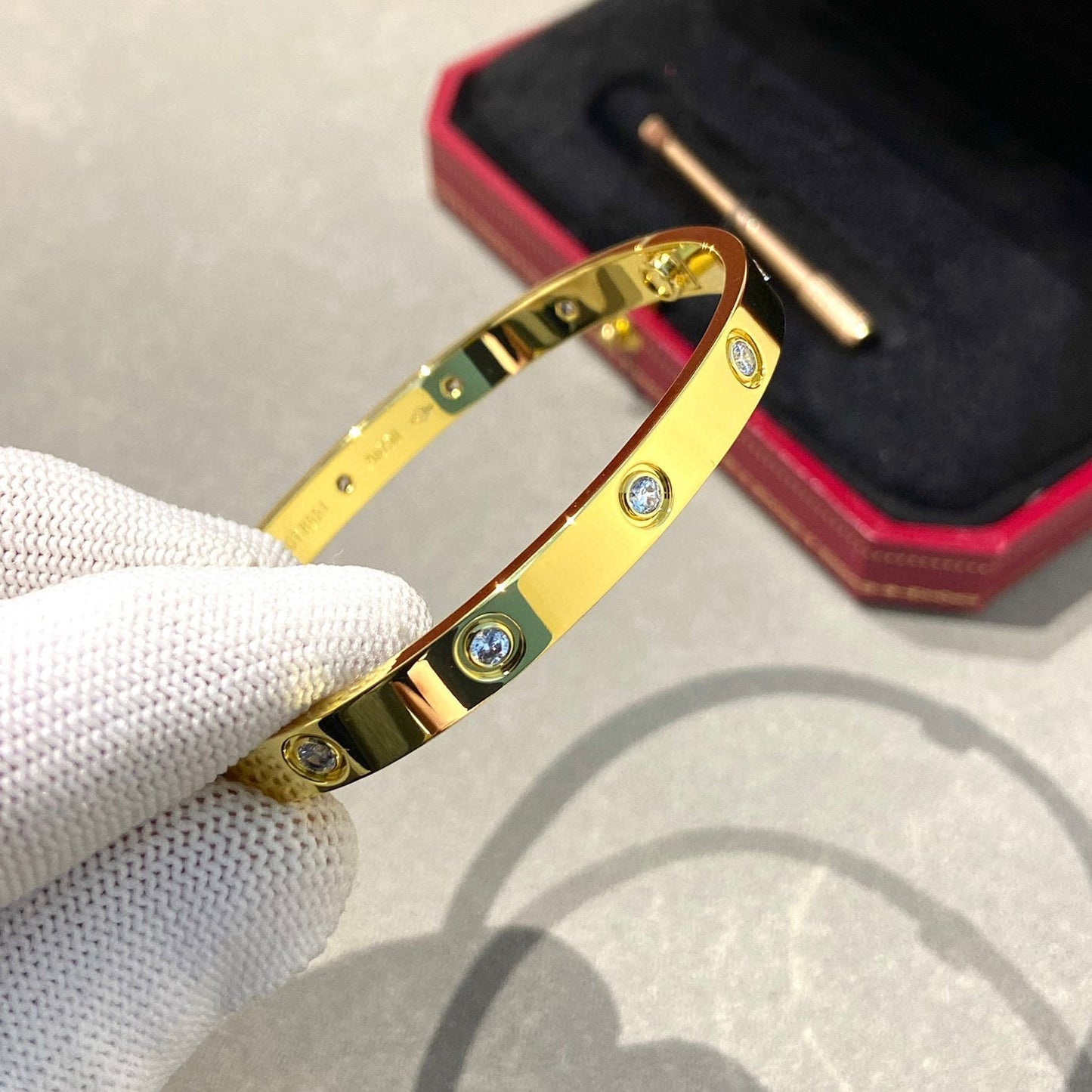 [Opulent Aurora]LOVE BRACELET 6.1MM 10 DIAMONDS
